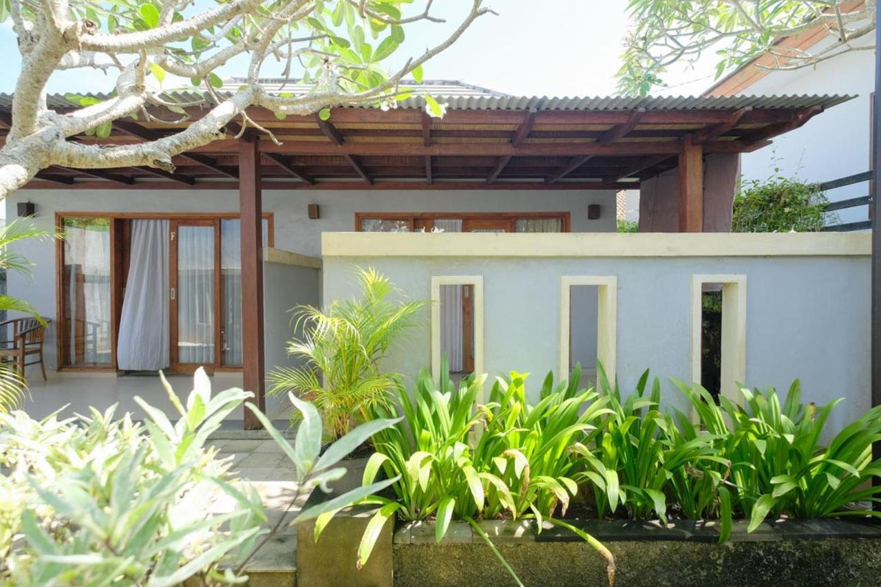 Dinar Hills Ungasan Hotel Exterior photo